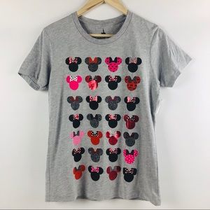 NWT Disney parks Minnie Mouse t shirt
